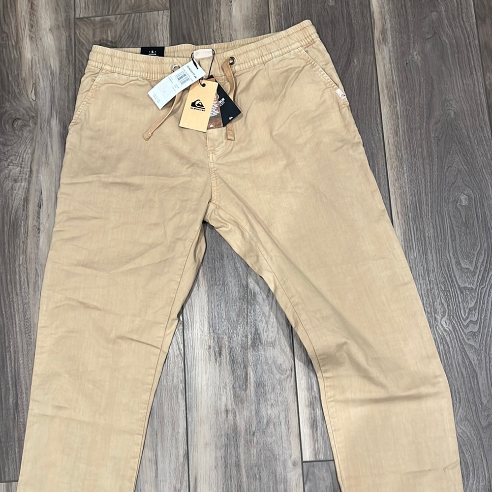 NWT Quiksilver joggers